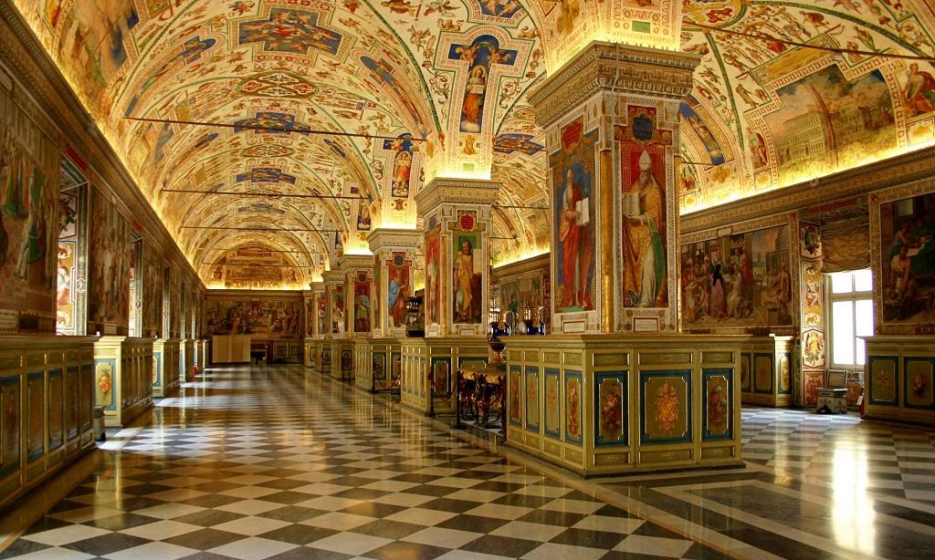 Vatikan Müzeleri ve Sistina Şapeli